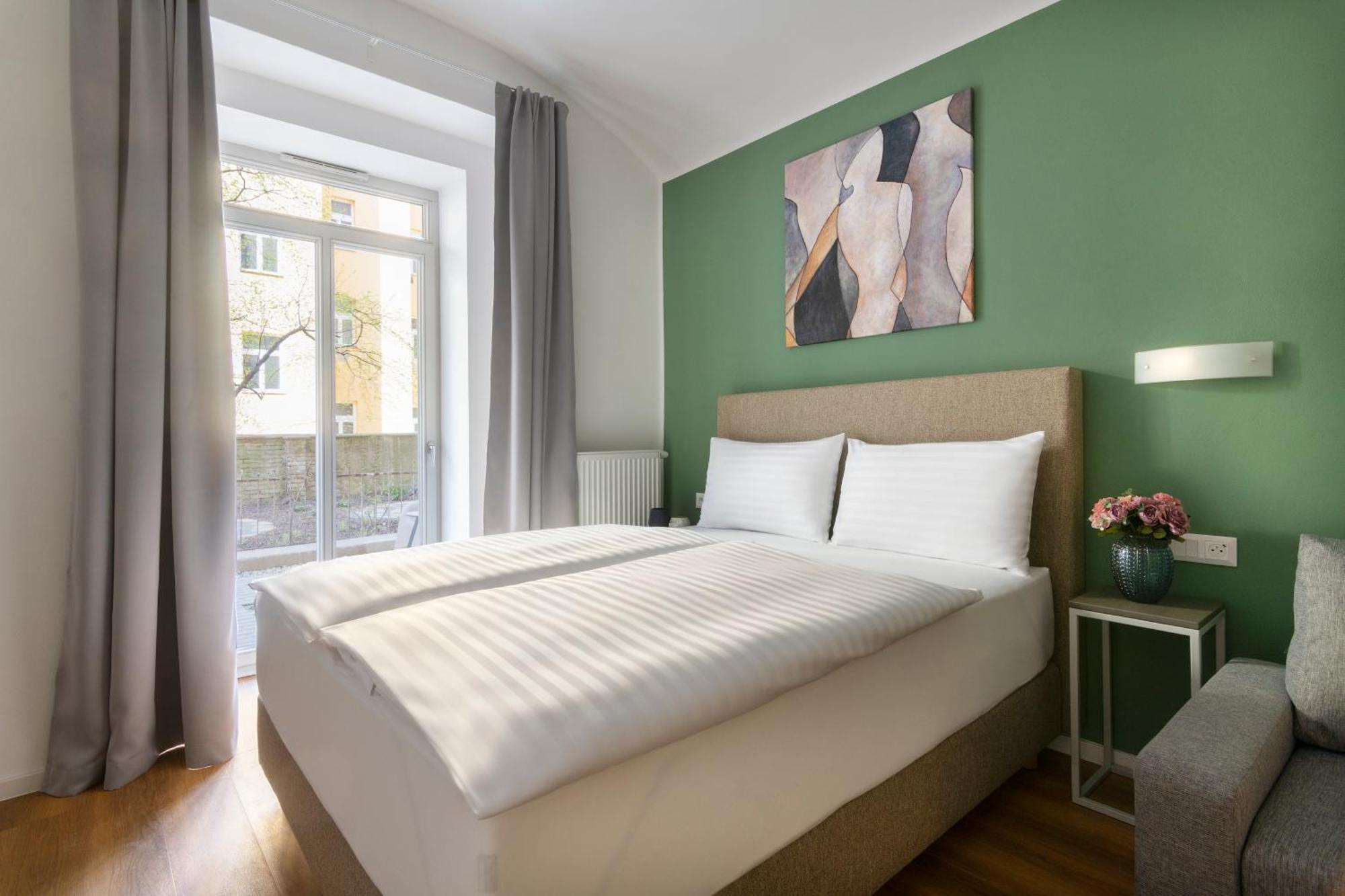Hidden Art Boutique Residence By Dwellfort Praga Exterior foto